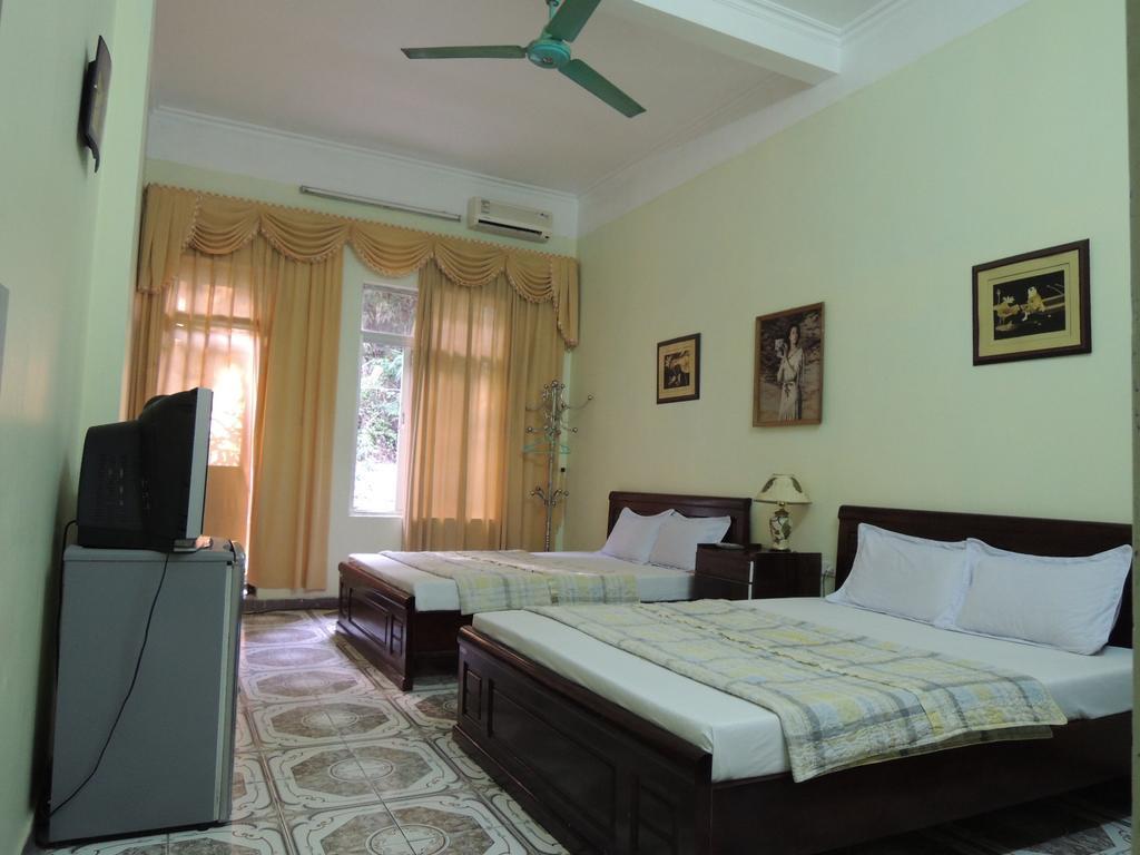 Hai Trang Hotel Ha Long Buitenkant foto