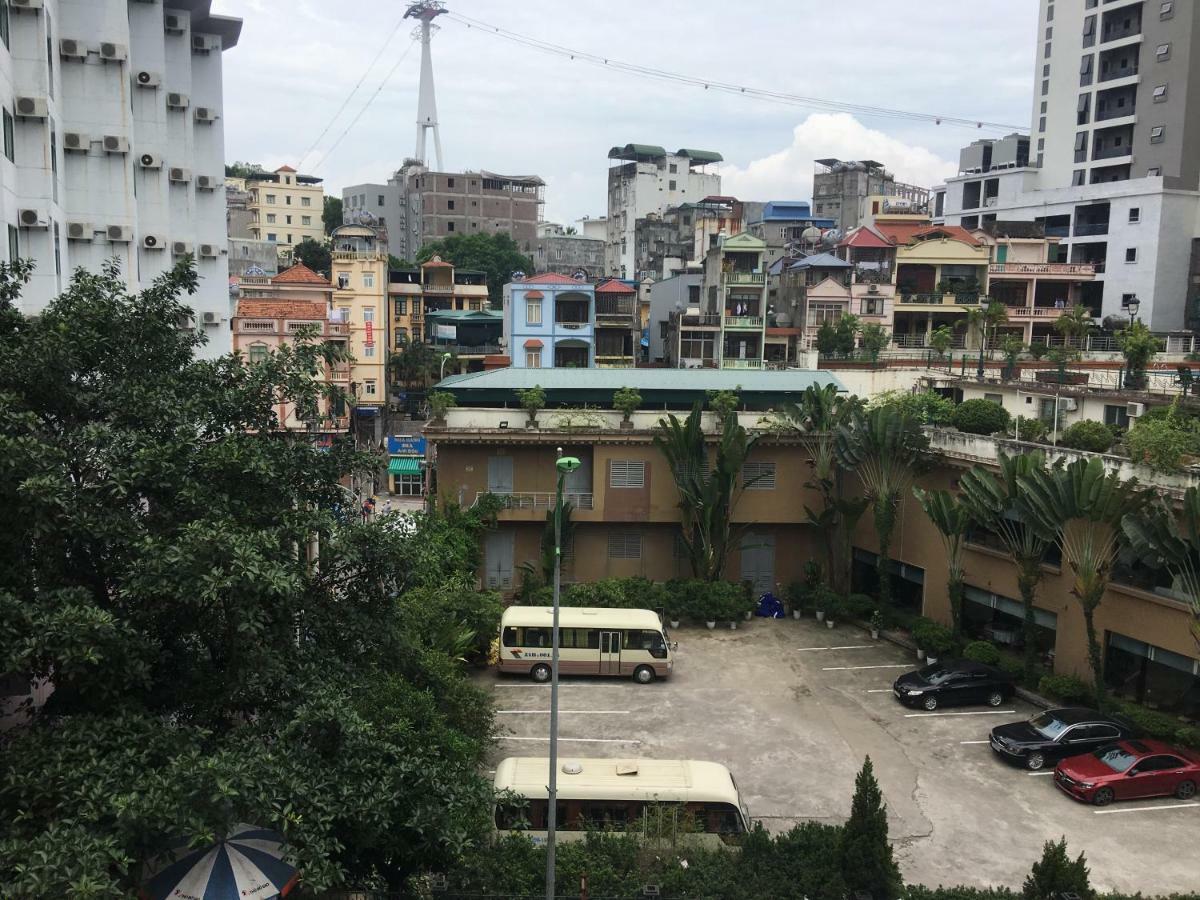 Hai Trang Hotel Ha Long Buitenkant foto